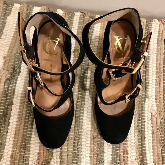 Vince Camuto ‘Gillee’ black suede and yellow metal Salome pumps. Size 6.5 M. EUC - Picture 12 of 13